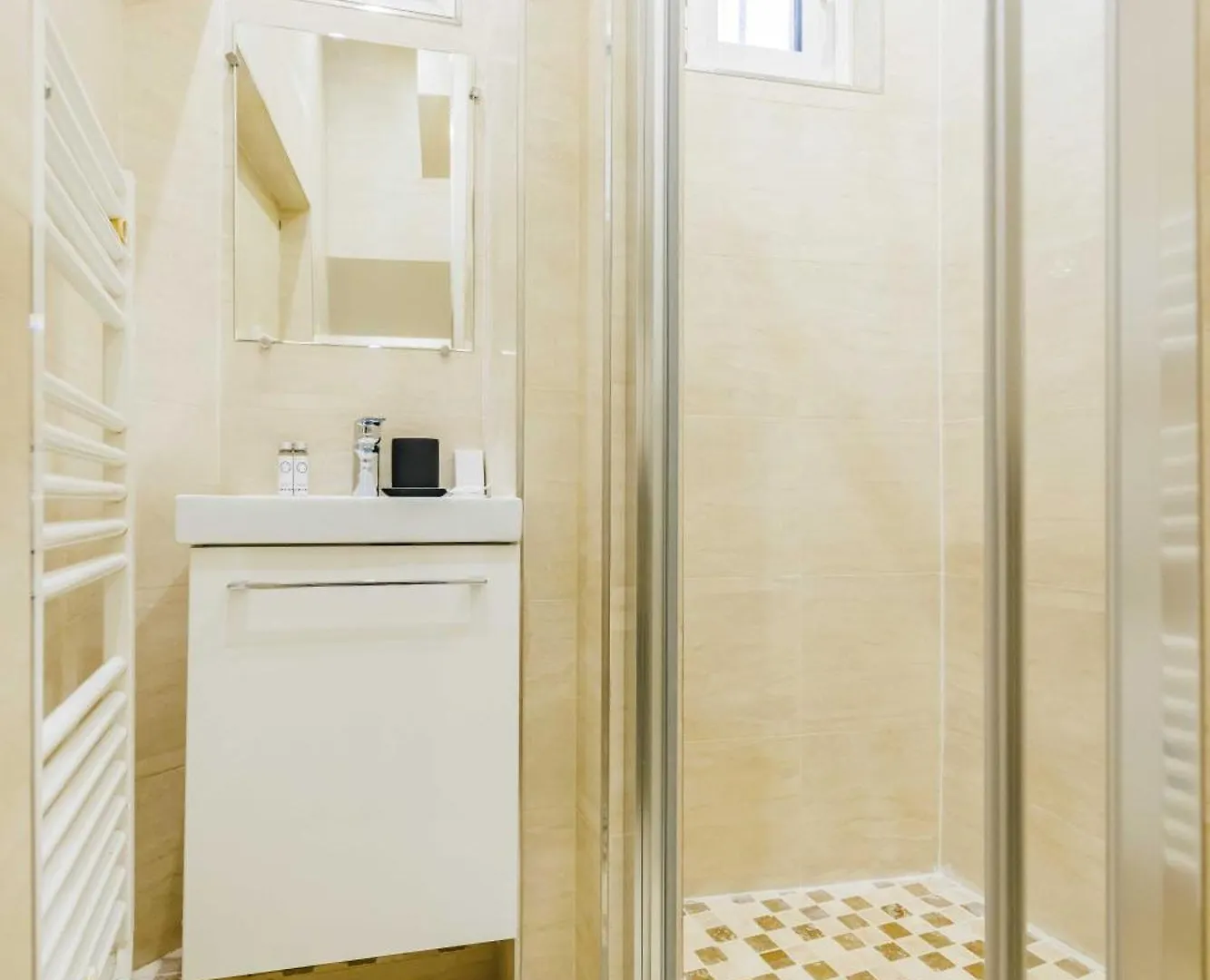 Apartment Quiet 1br-4p - Quartier Du Mail *